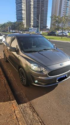 FORD KA 1.5 TI-VCT FLEX SE PLUS AUTOMÁTICO FORD KA 1.5 TI-VCT FLEX SE PLUS AUTOMÁTICO